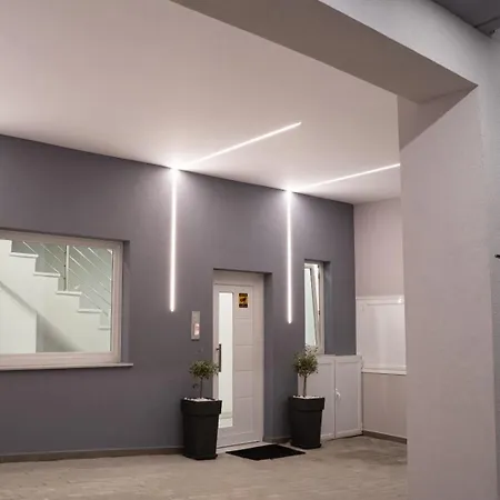 Aparthotel Urban Omonoias 3*