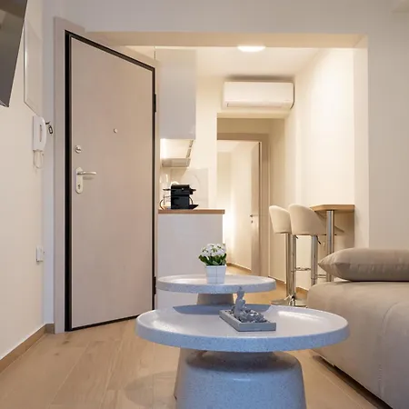 Urban Omonoias Aparthotel Kavala