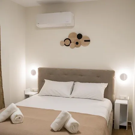 Urban Omonoias Aparthotel Kavala