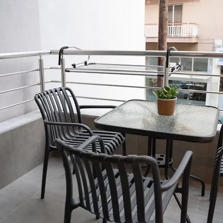 Urban Omonoias Aparthotel Kavala