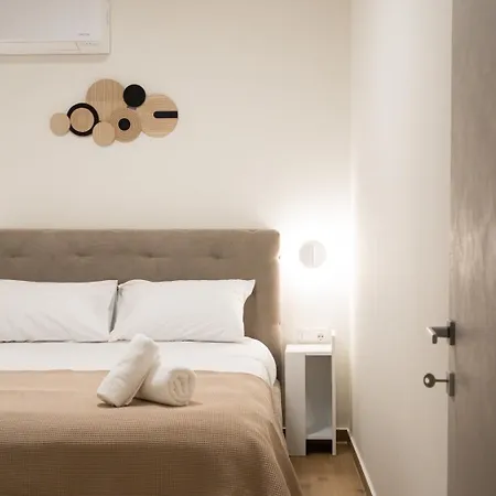 Urban Omonoias Aparthotel Kavala