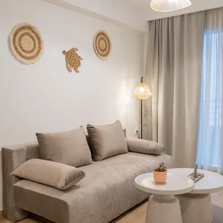 Urban Omonoias Aparthotel 3*